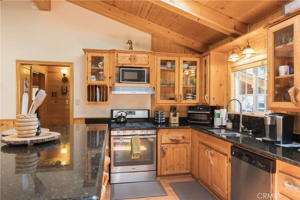 Photo of 40356 Cliff Lane