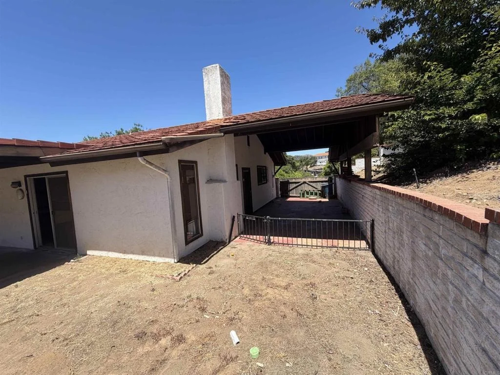 Photo of 915 Moody Drive