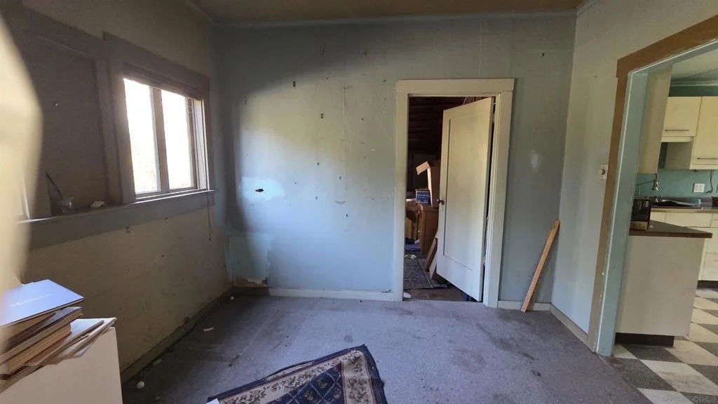Photo of 8751 Mariposa Street