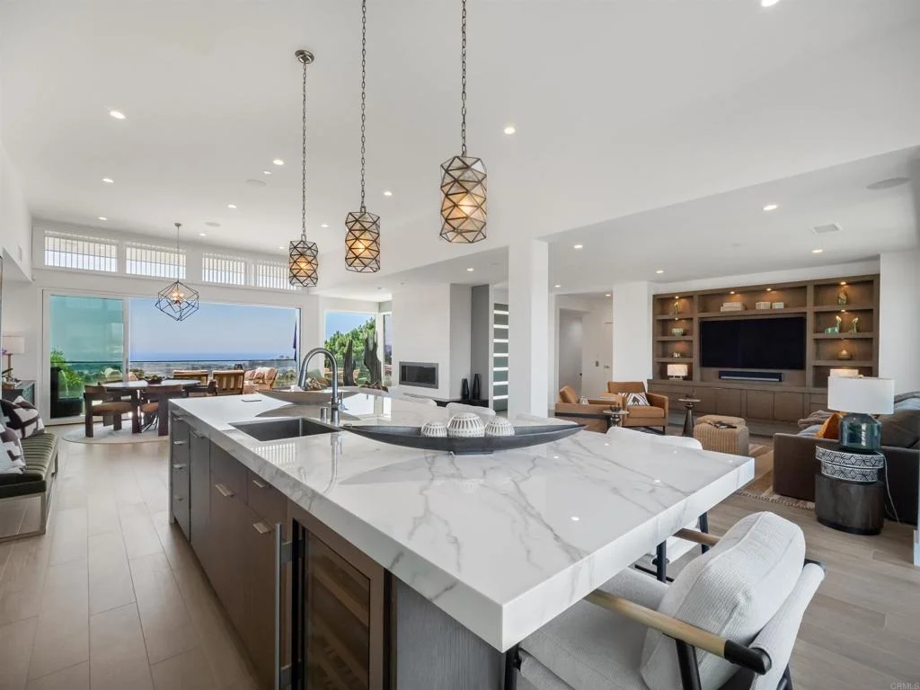 Photo of 1110 Solana Drive