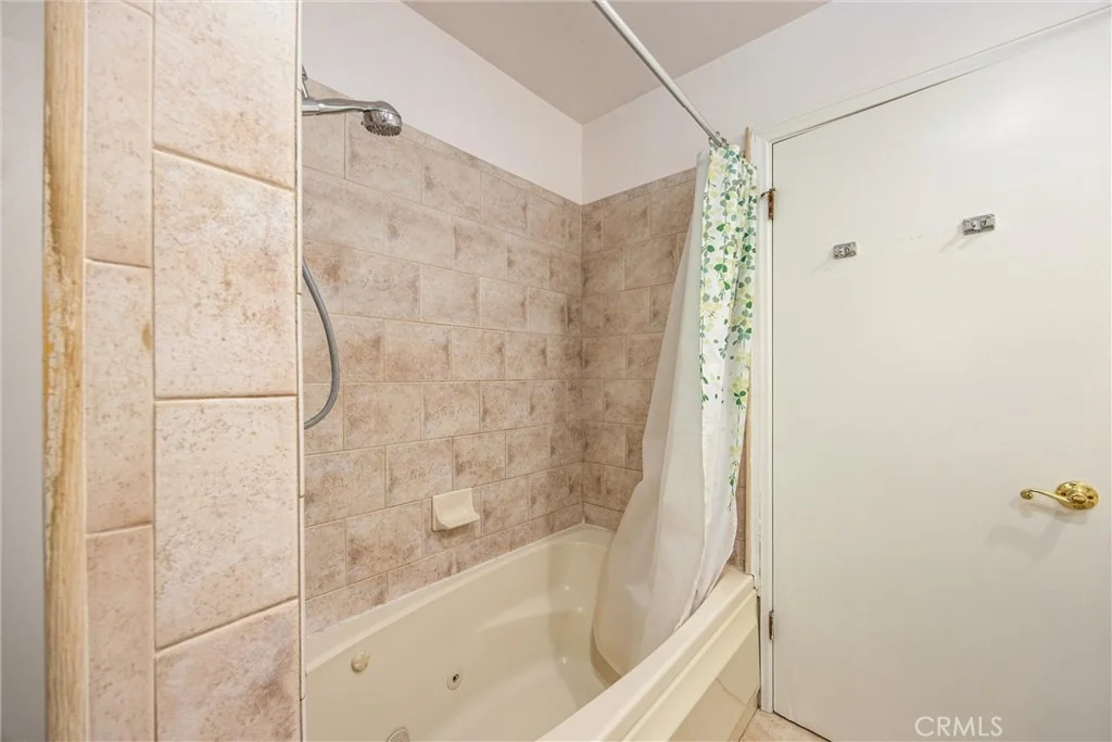 Photo of 2130 Archdale