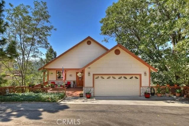 Photo of 1207 Grass Valley Road N