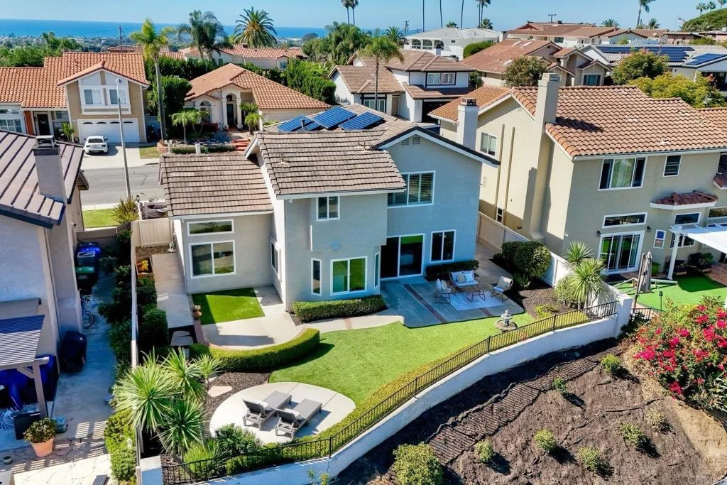 Photo of 4624 Telescope Avenue