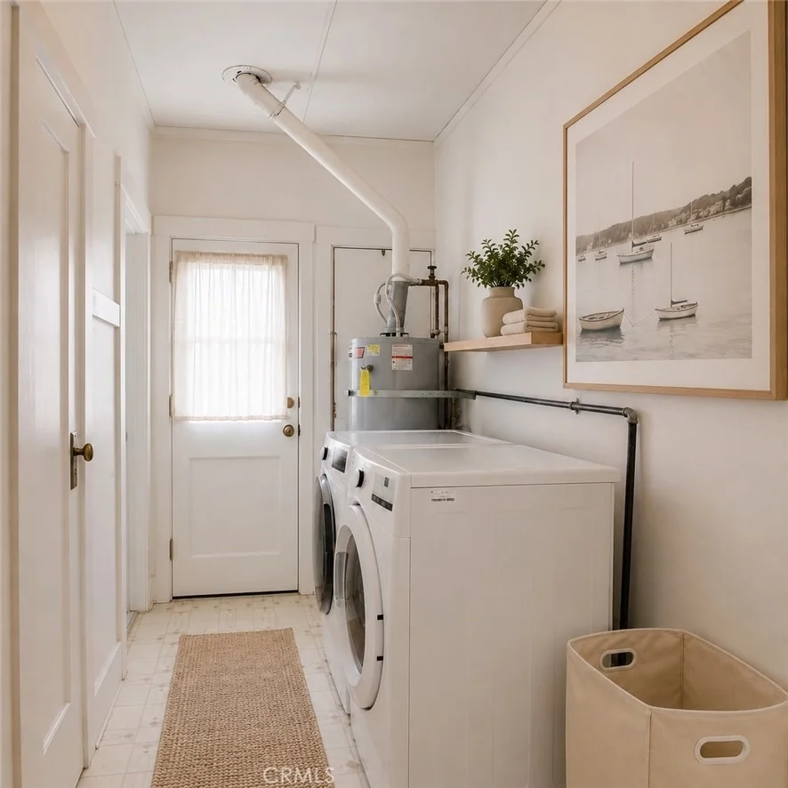 Photo of 301 Catalina