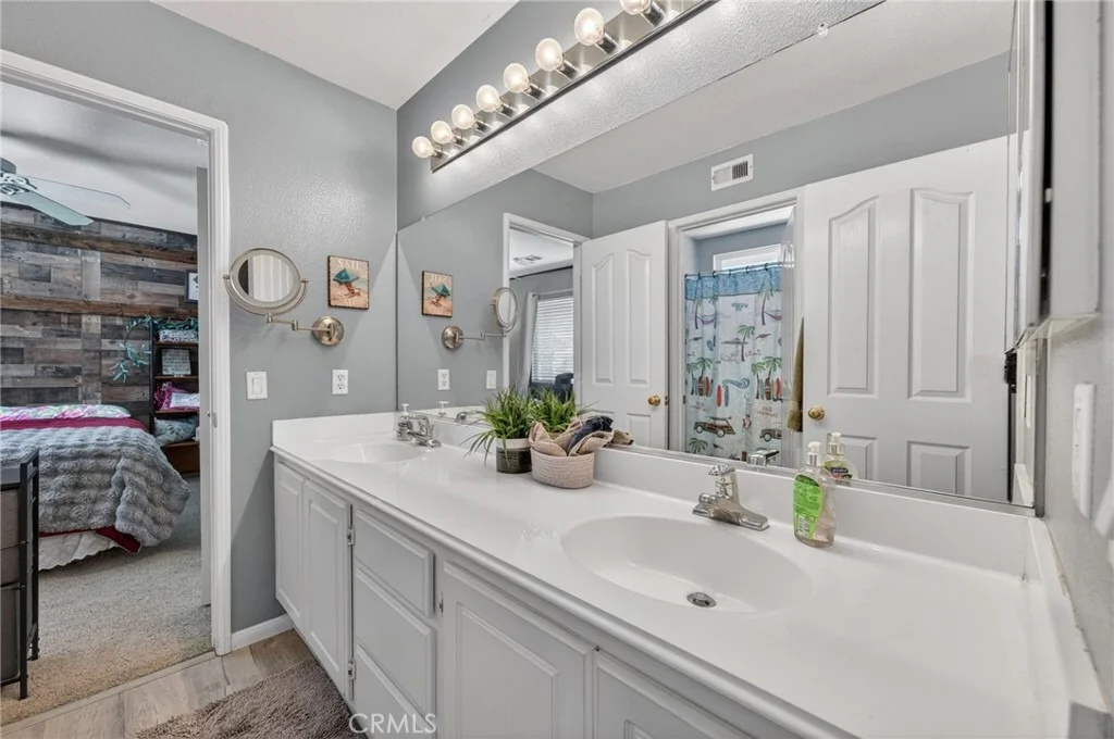 Photo of 26110 Shady Brook