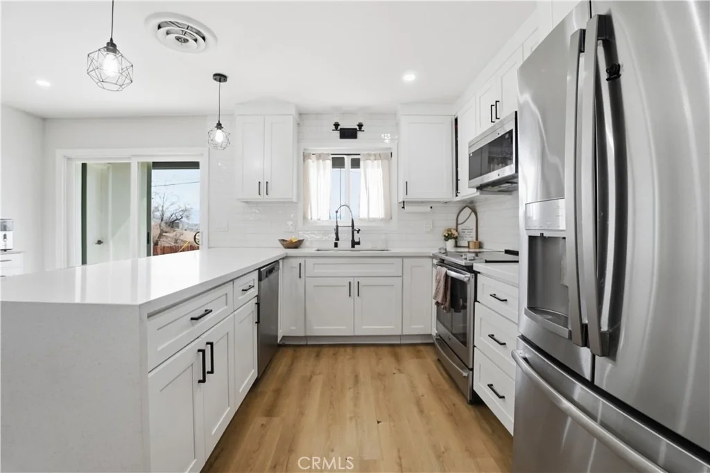 Photo of 23921 South