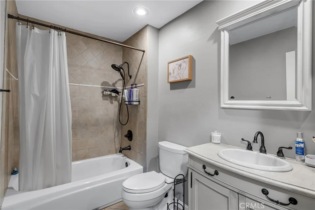 Photo of 536 N Del Sol Lane