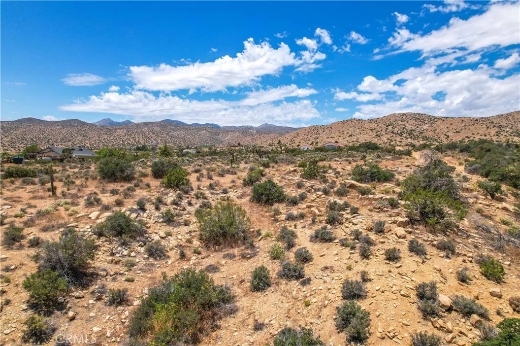 Photo of 51098 Geronimo Trail