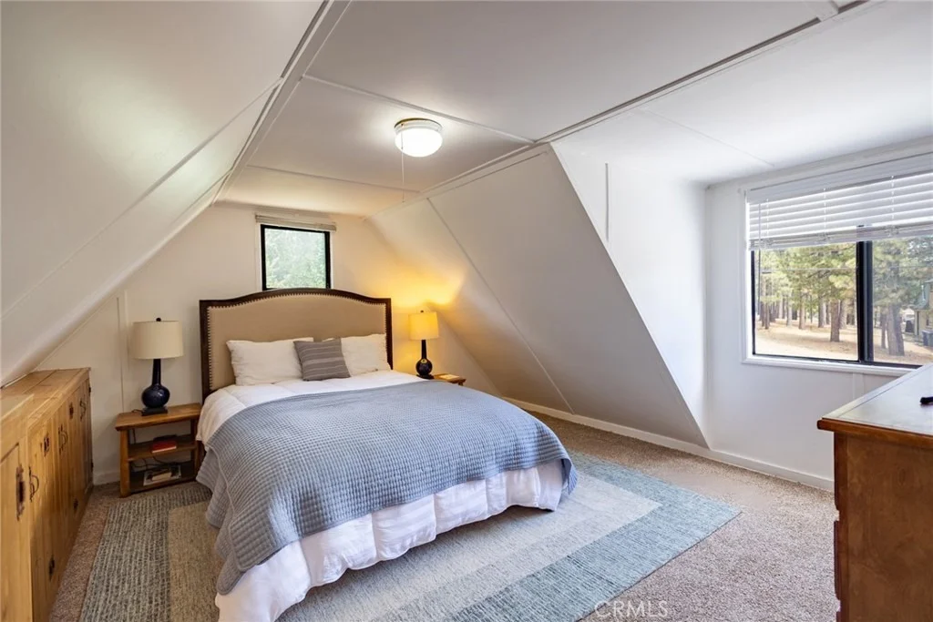 Photo of 39733 Forest Road