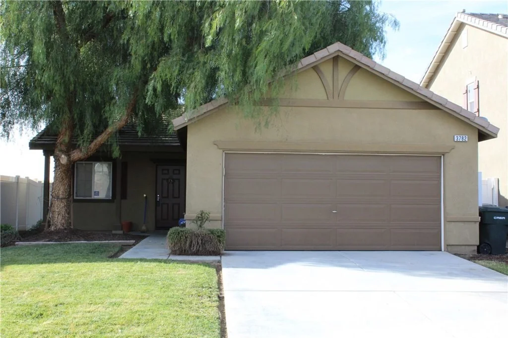 Photo of 3782 Veronica Avenue