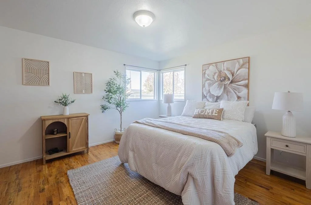 Photo of 757 Middlefield Road