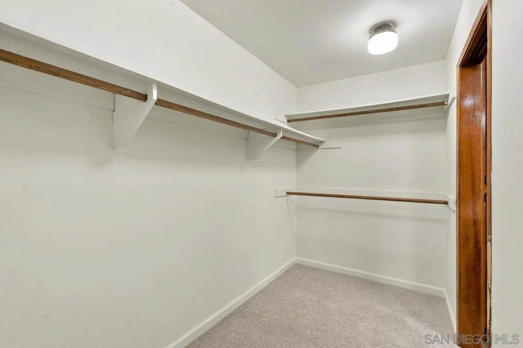 Photo of 2080 Eula