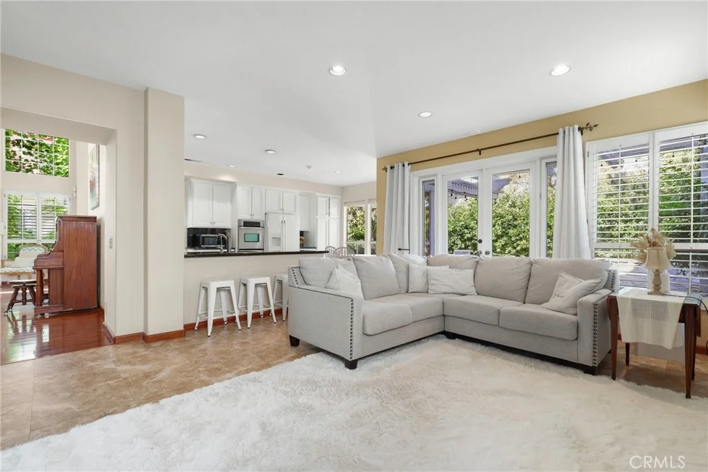 Photo of 61 Summitcrest