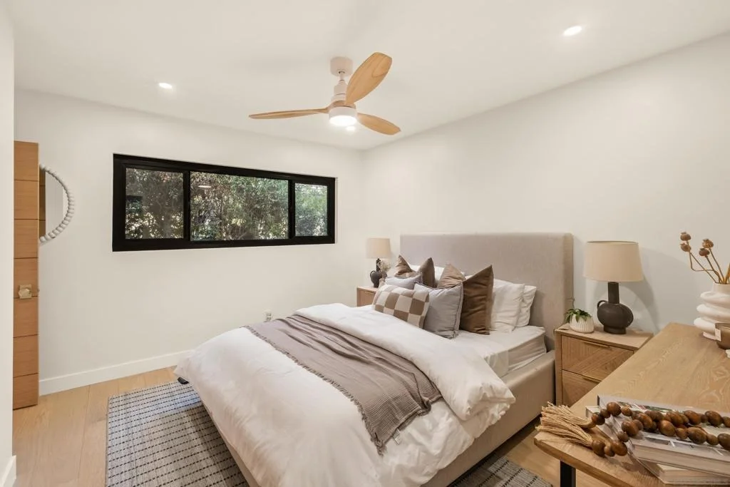Photo of 3992 La Cresta