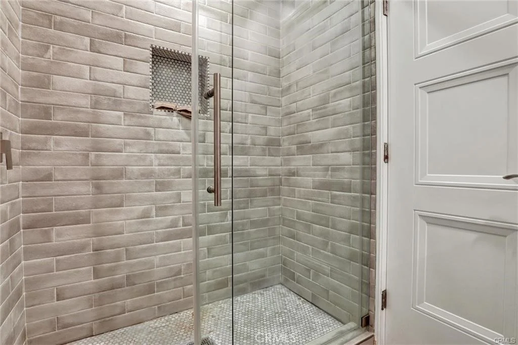 Photo of 4437 Keever Avenue