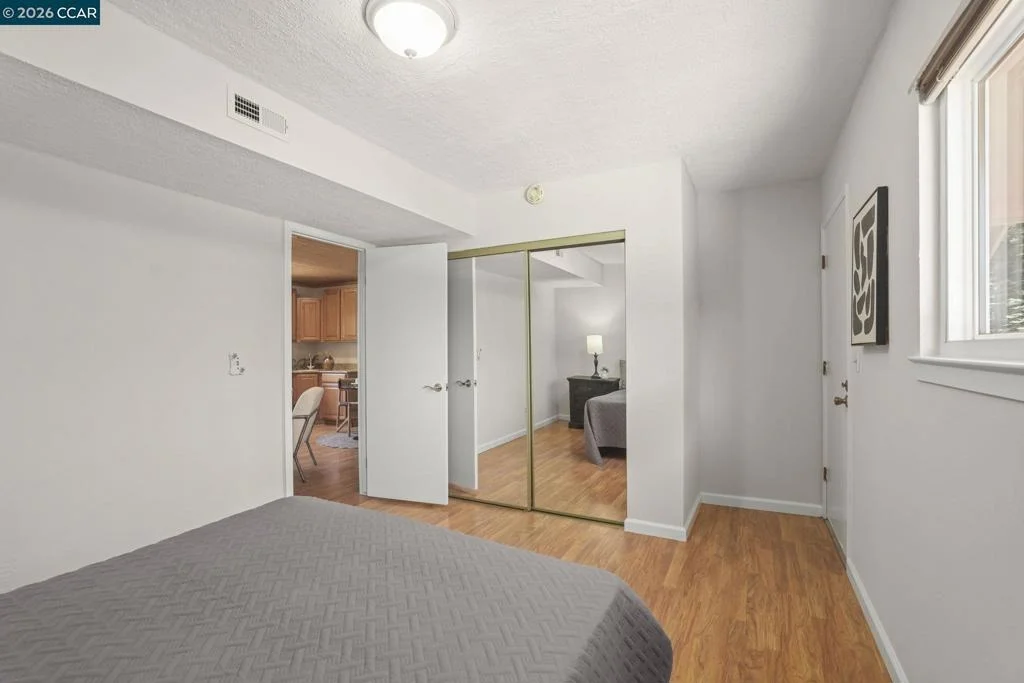 Photo of 1193 Morrell