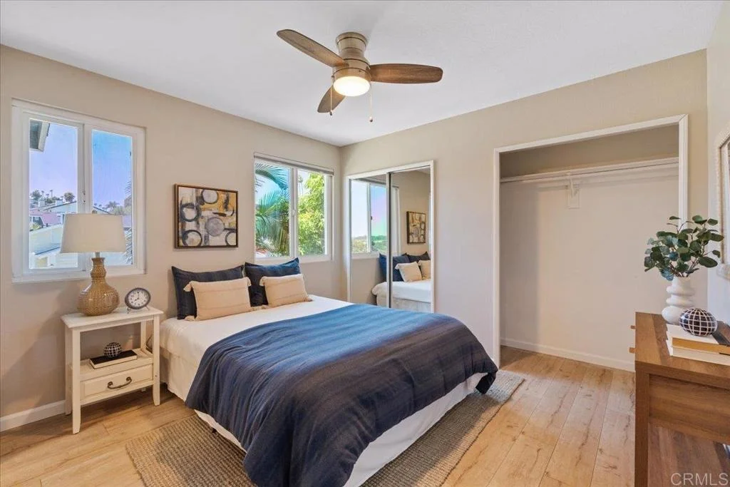 Photo of 1806 Palisades Drive