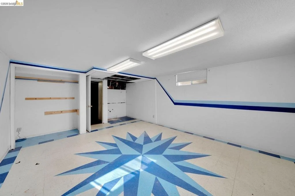 Photo of 3742 Walnut Ave