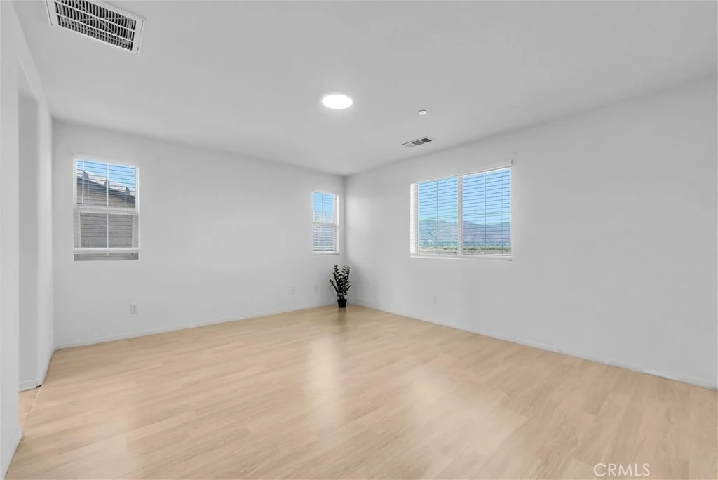 Photo of 29109 Sunforest