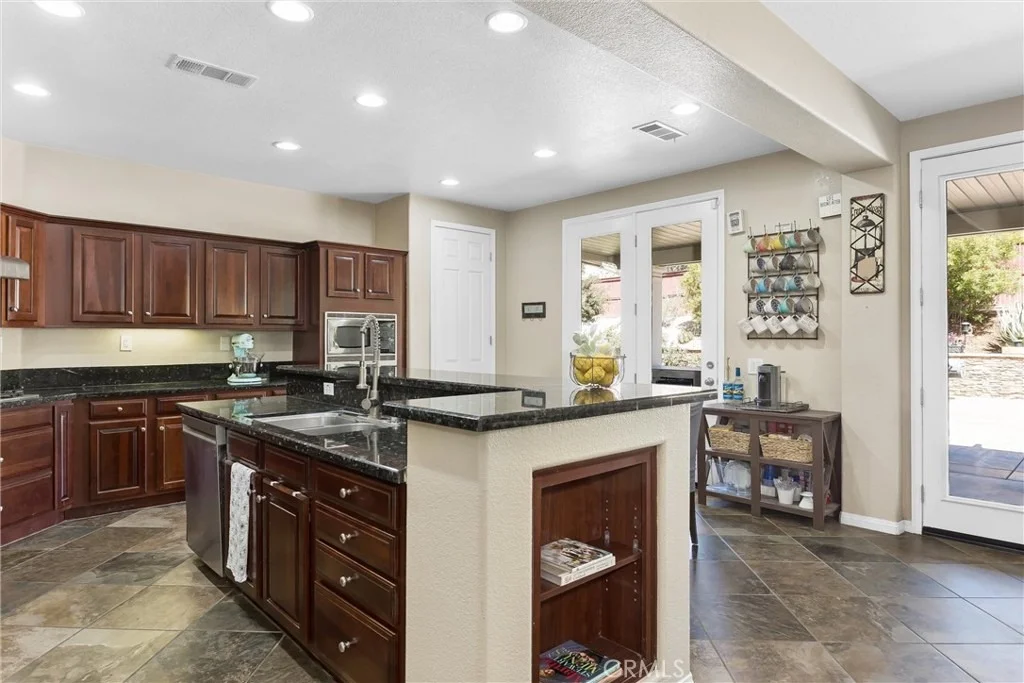 Photo of 1448 Moonlight Drive
