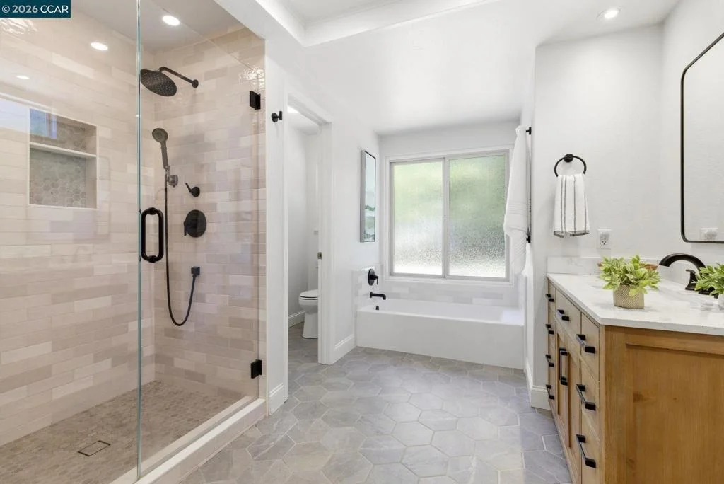 Photo of 1740 Oro Valley Cir