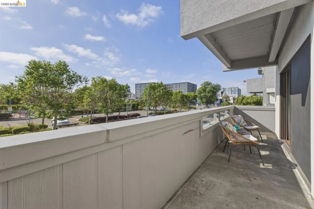 Photo of Unit 126 at 5 Embarcadero