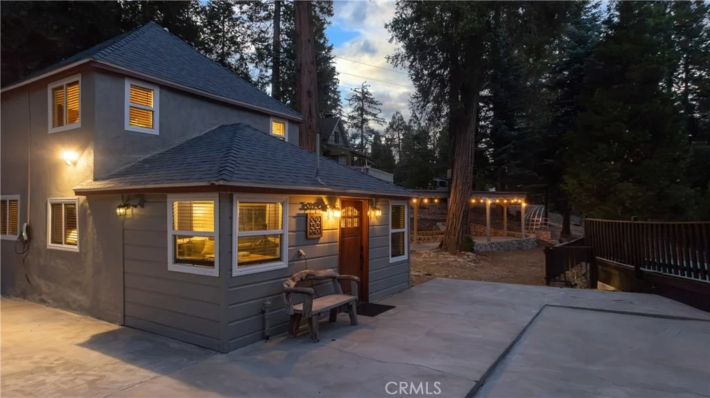 Photo of 308 Cedarbrook Drive