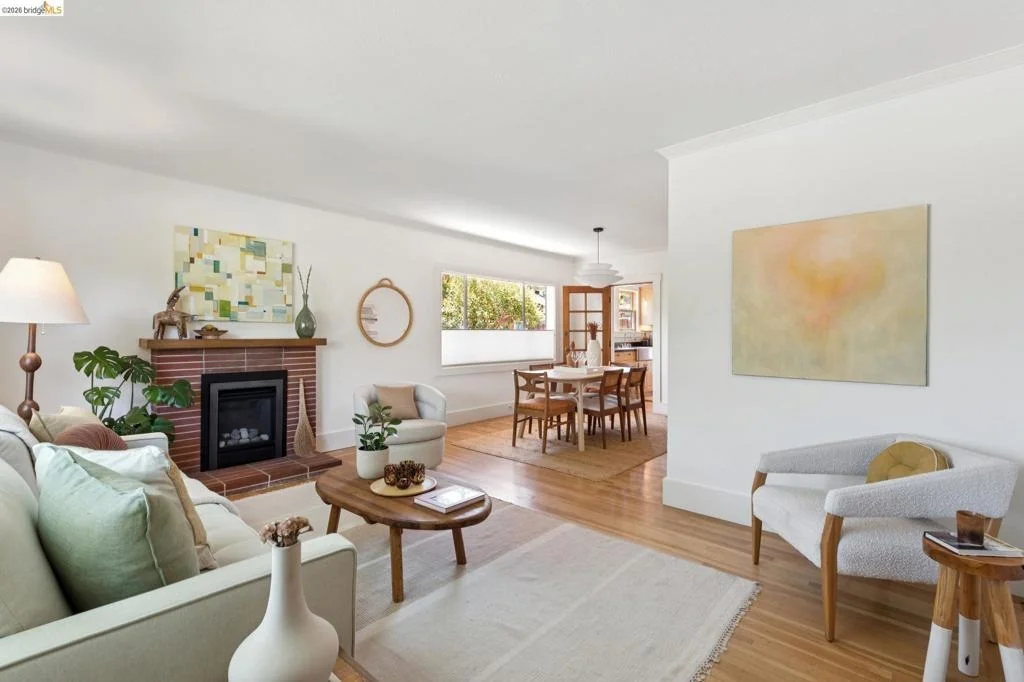 Photo of 1645 Capistrano Ave