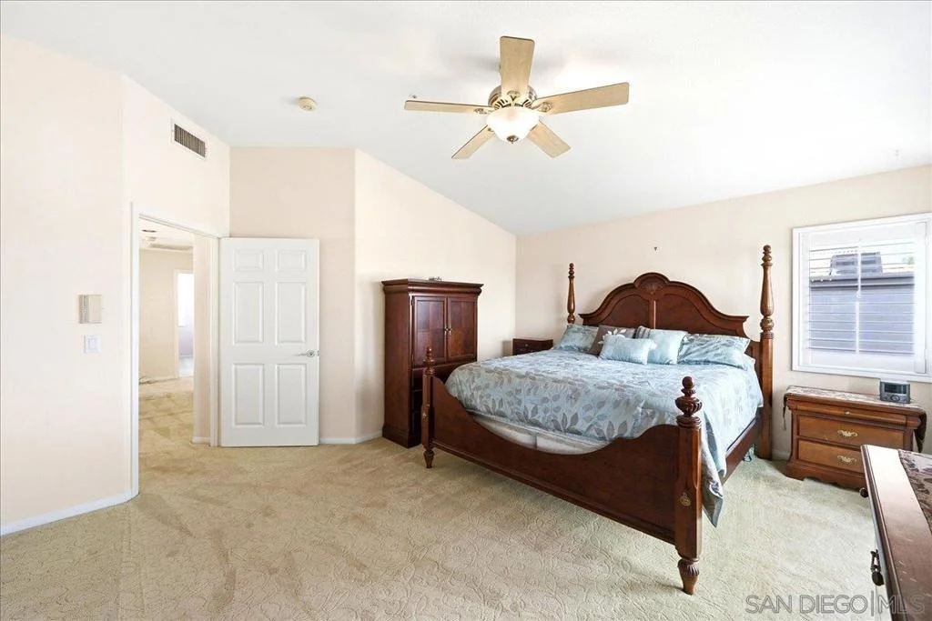 Photo of 2279 Bear Rock