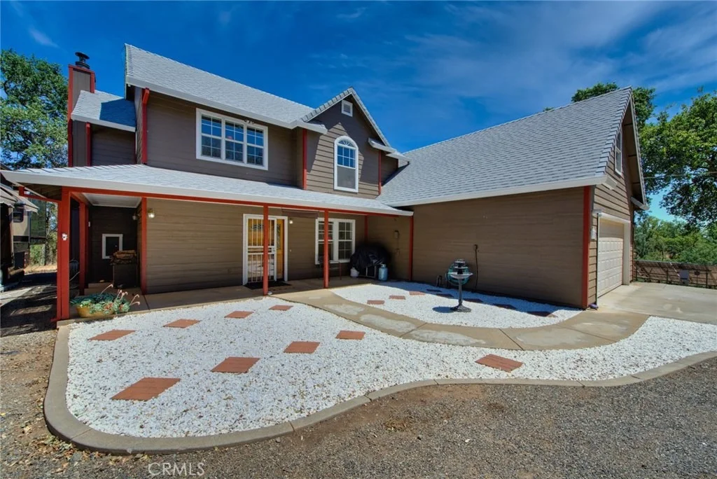 Photo of 15920 SKYLINE