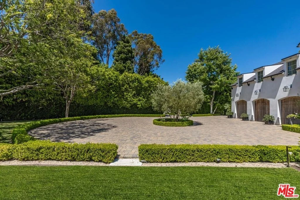 Photo of 11951 Pinnacle Place