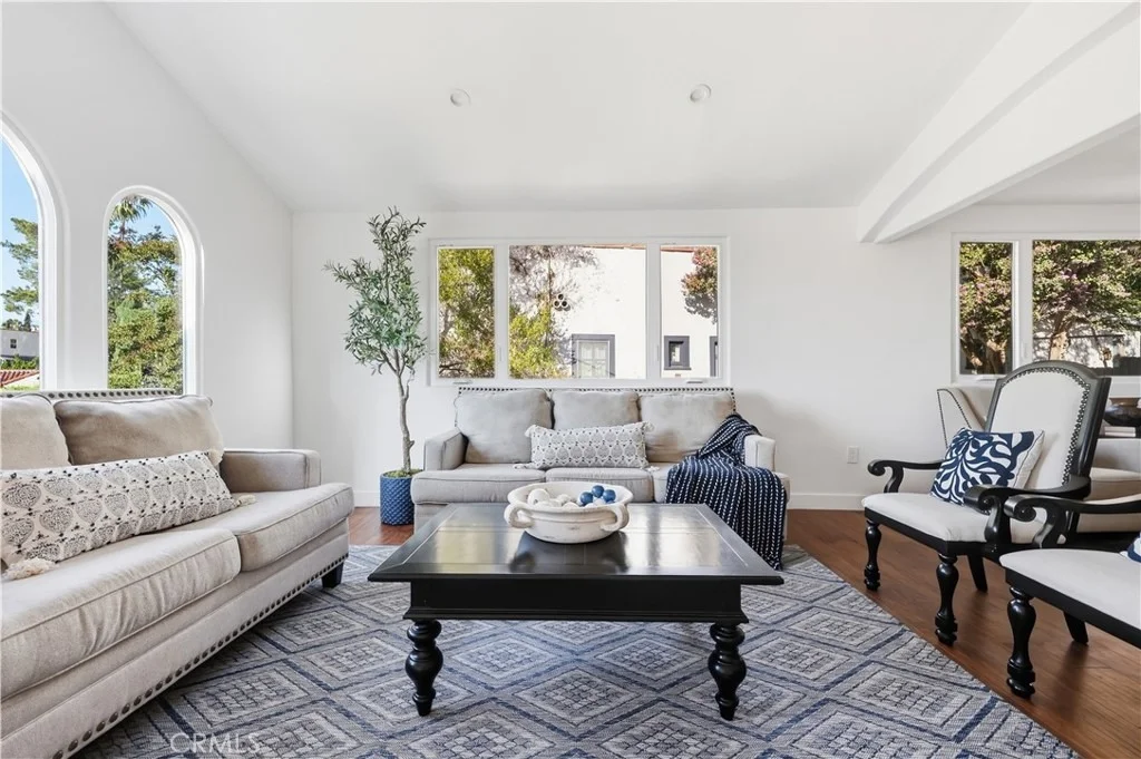 Photo of 1222 Princeton Drive