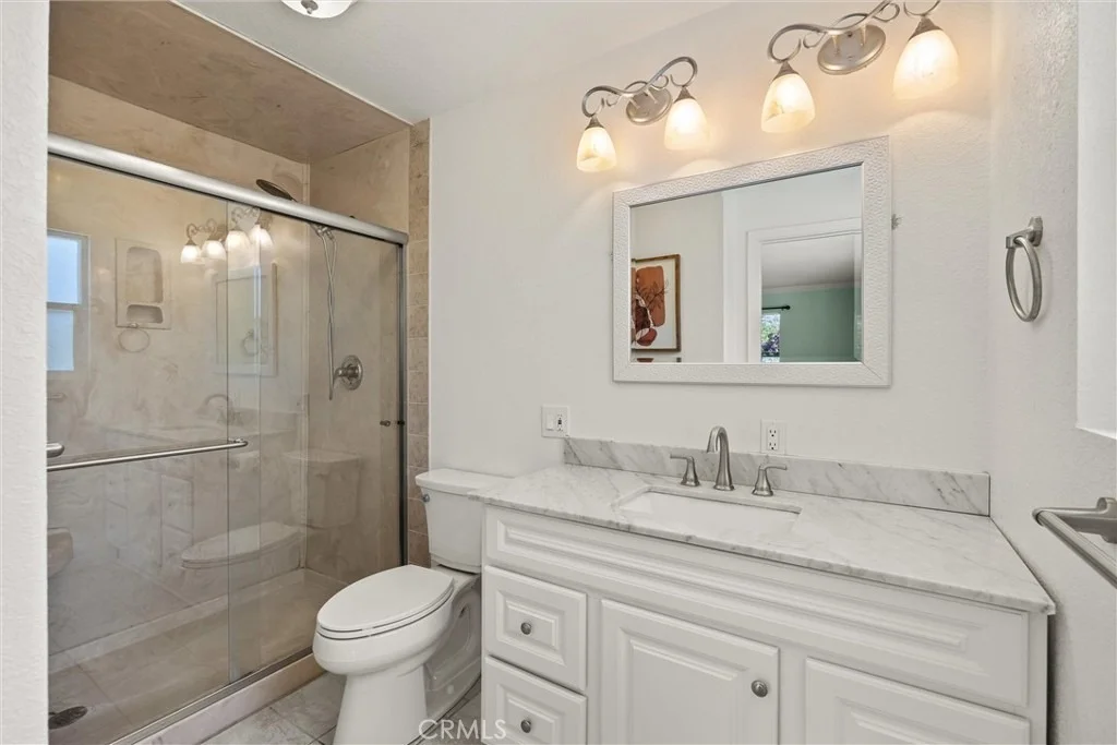Photo of 23353 Hamilton