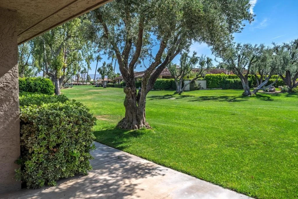 Photo of 44 Lafayette Drive