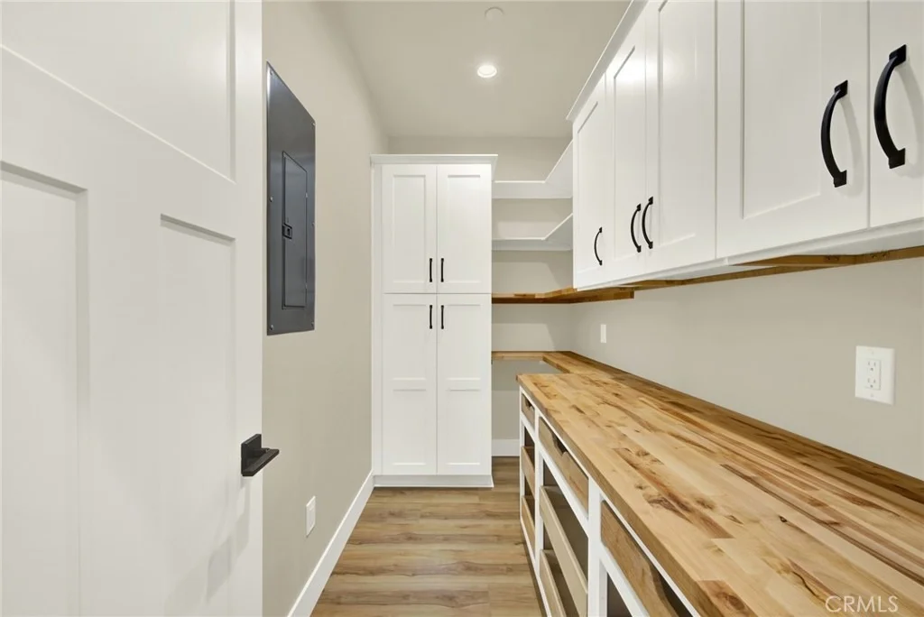 Photo of 1690 BEND LANE