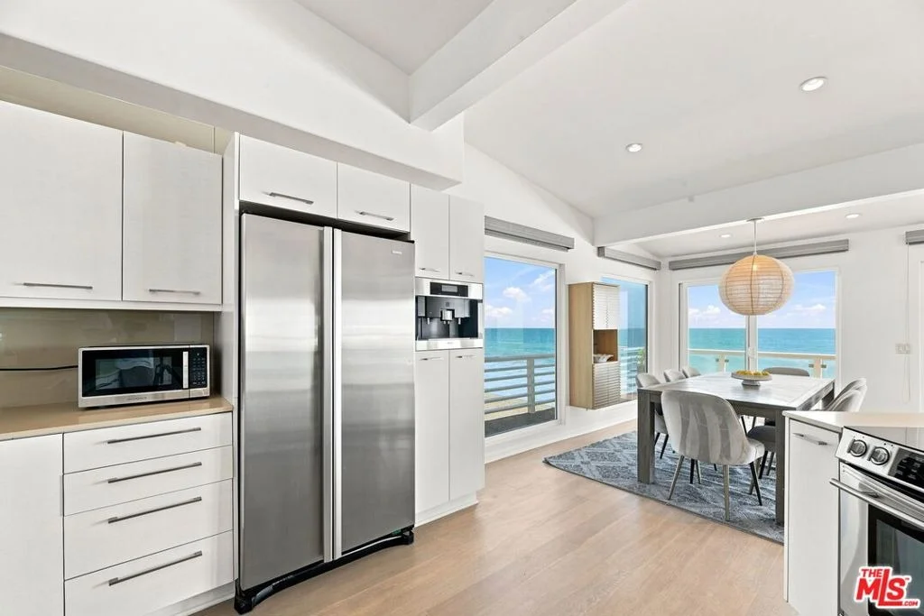 Photo of 24742 Malibu Road