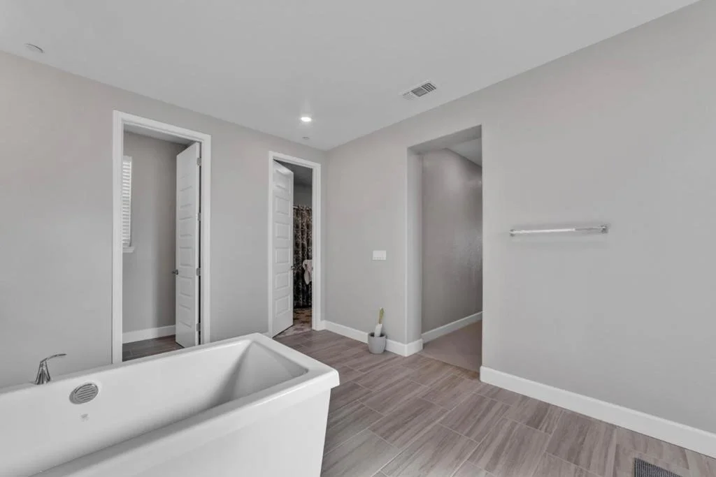 Photo of 4785 Villa Verde Drive