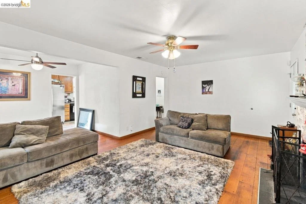 Photo of 209 Fleming Ave