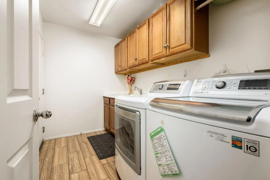 Photo of 37481 Coventry Street