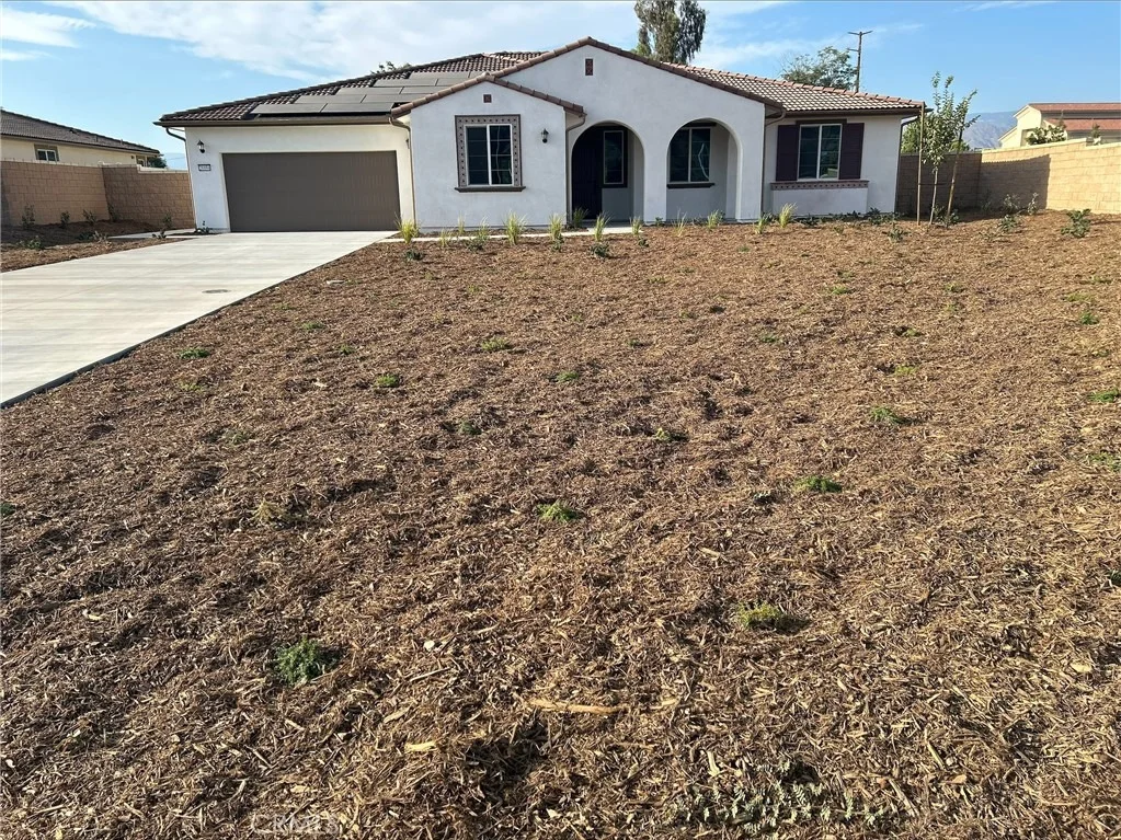 Photo of 26694 Oasis Lane