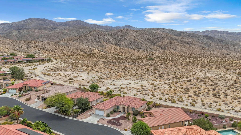 Photo of 65166 Cliff Circle