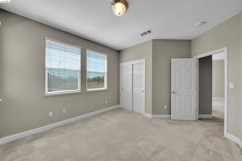 Photo of 1525 Coleridge Way