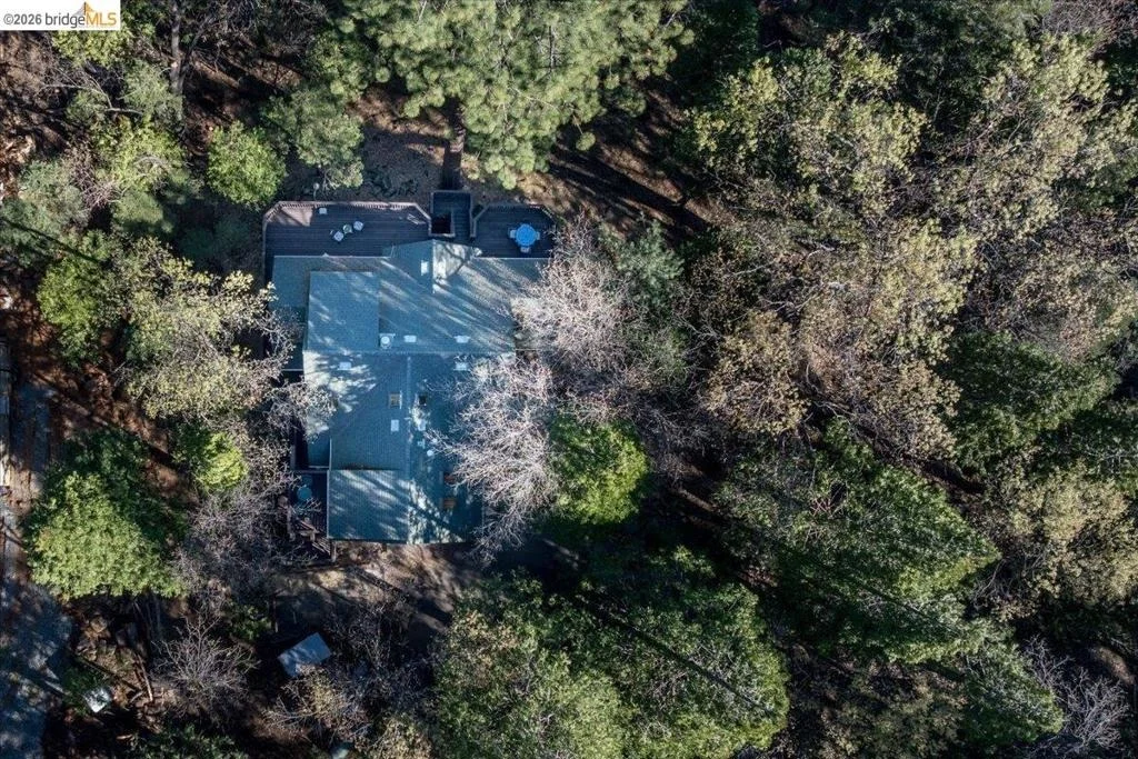 Photo of 23160 Mark Twain Dr