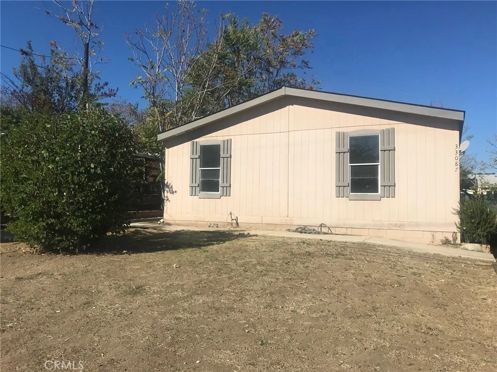 Photo of 33087 Robert Street
