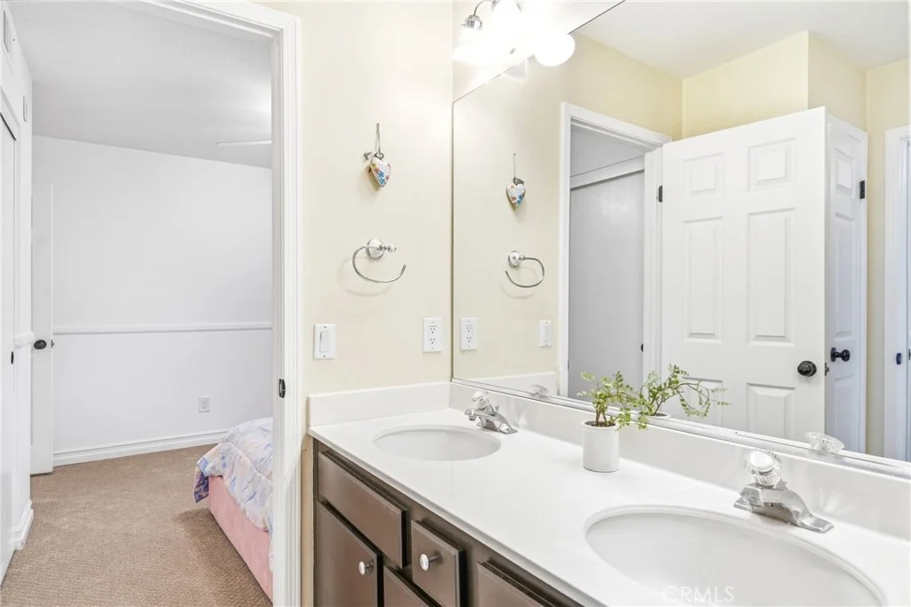 Photo of 30 Moccasin Trail