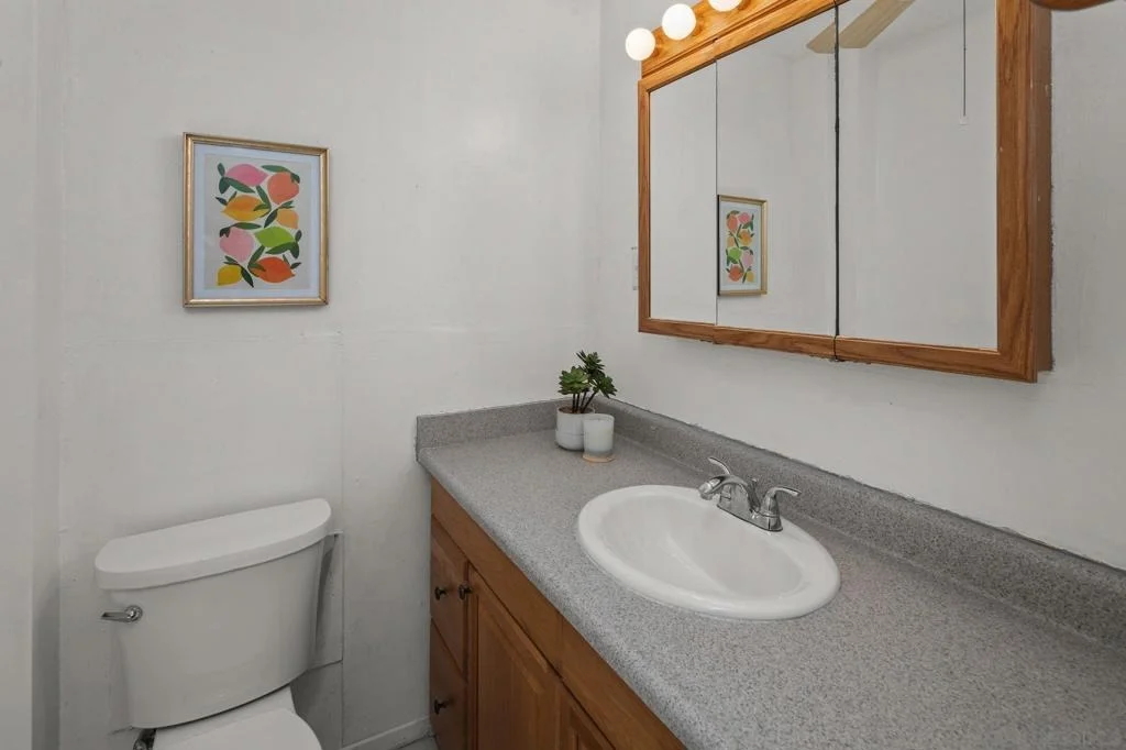 Photo of 2463 Hardy