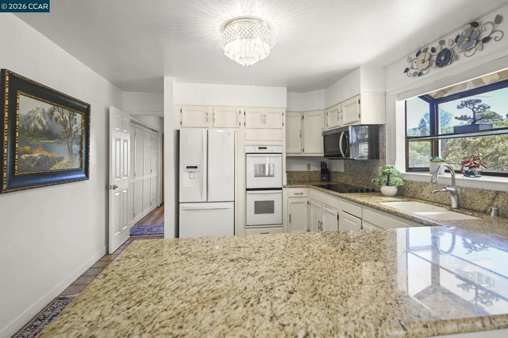 Photo of 864 Coachman Pl