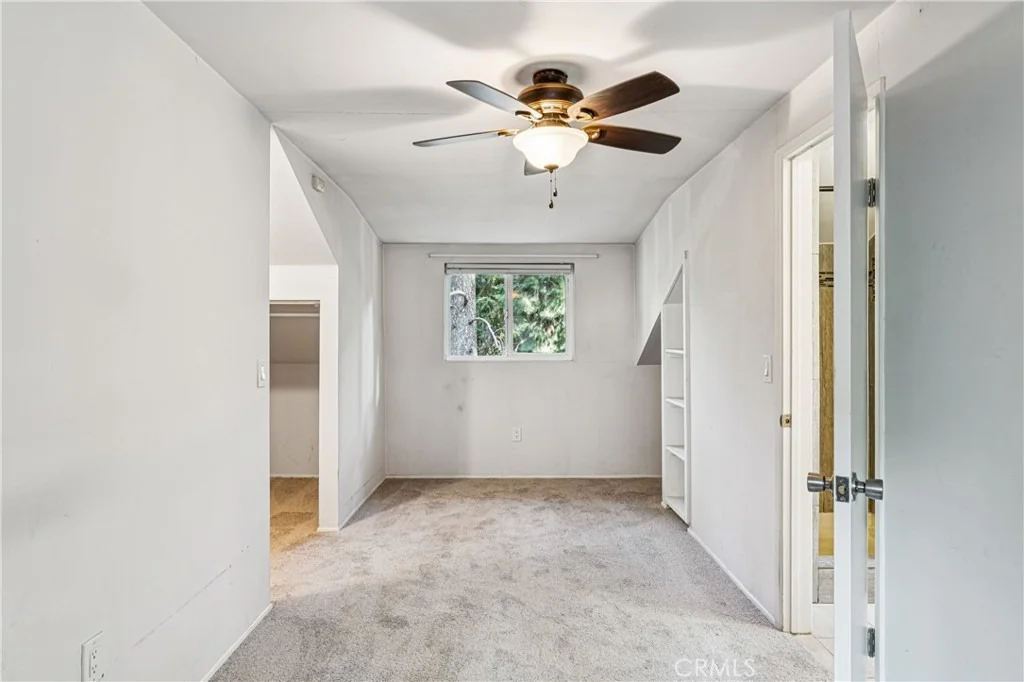 Photo of 355 Hartman Circle