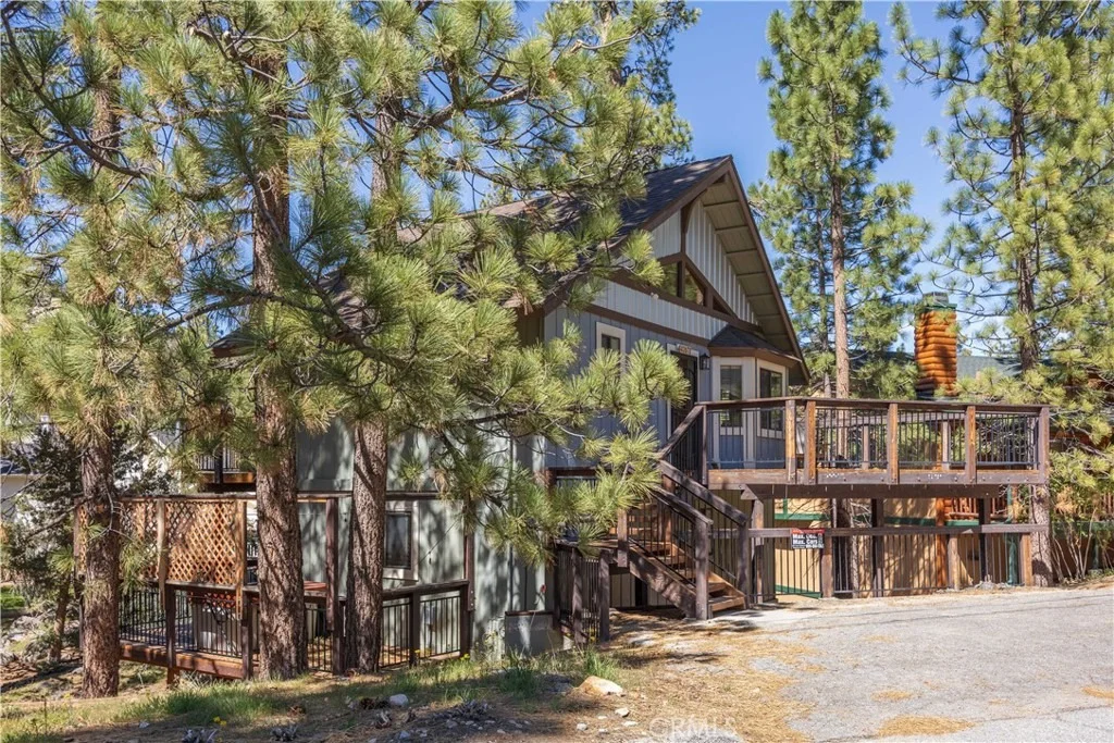 Photo of 42672 Juniper Drive