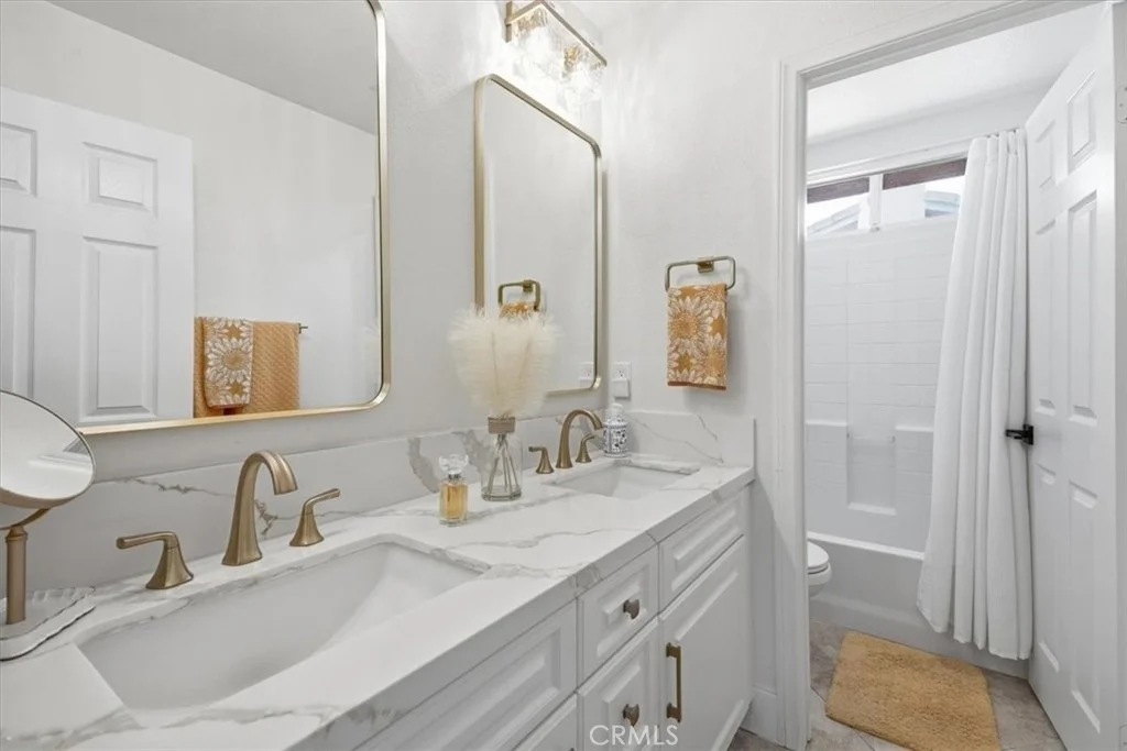 Photo of 33849 Pegase Court